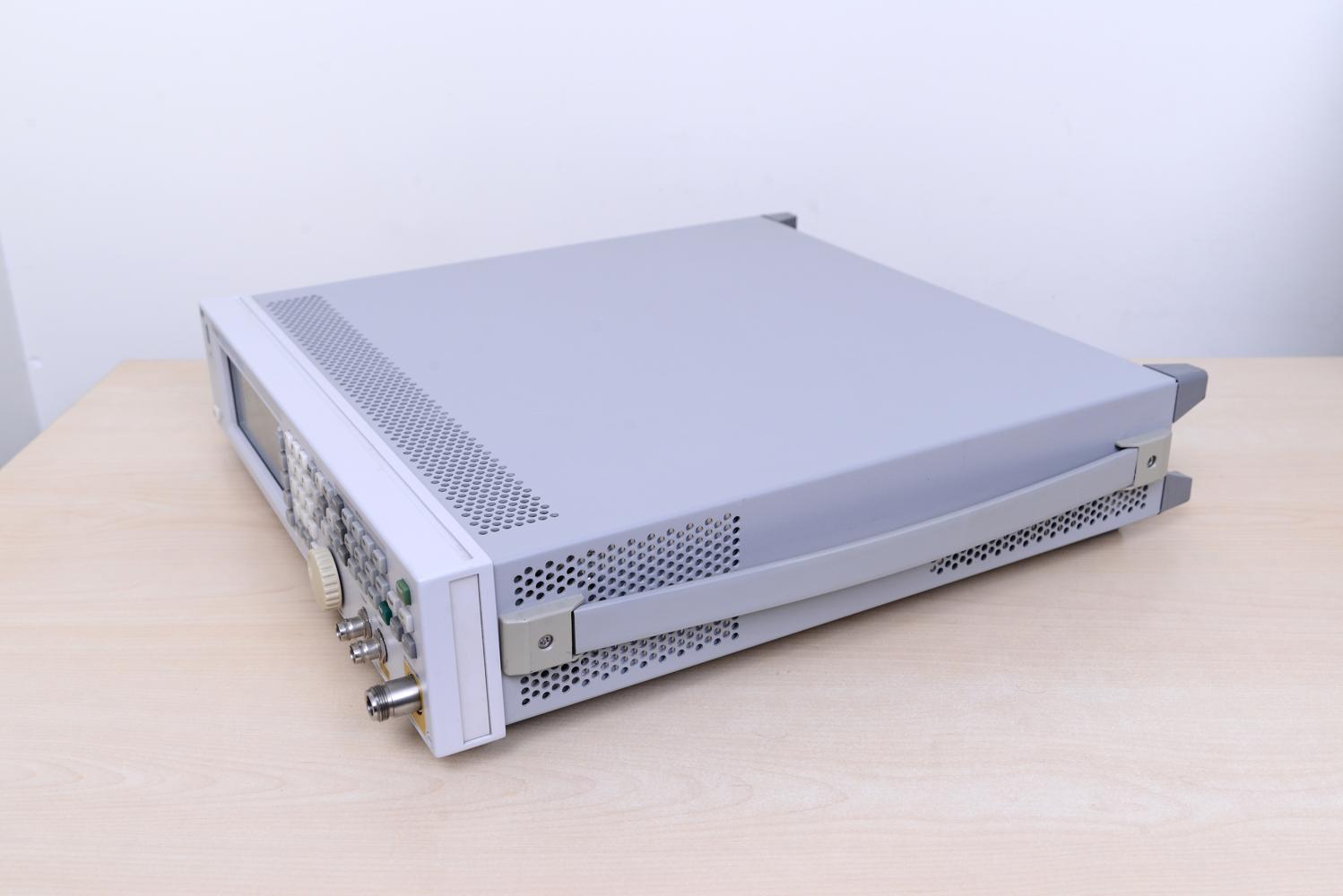 Генератор сигналов Keysight N5182A MXG